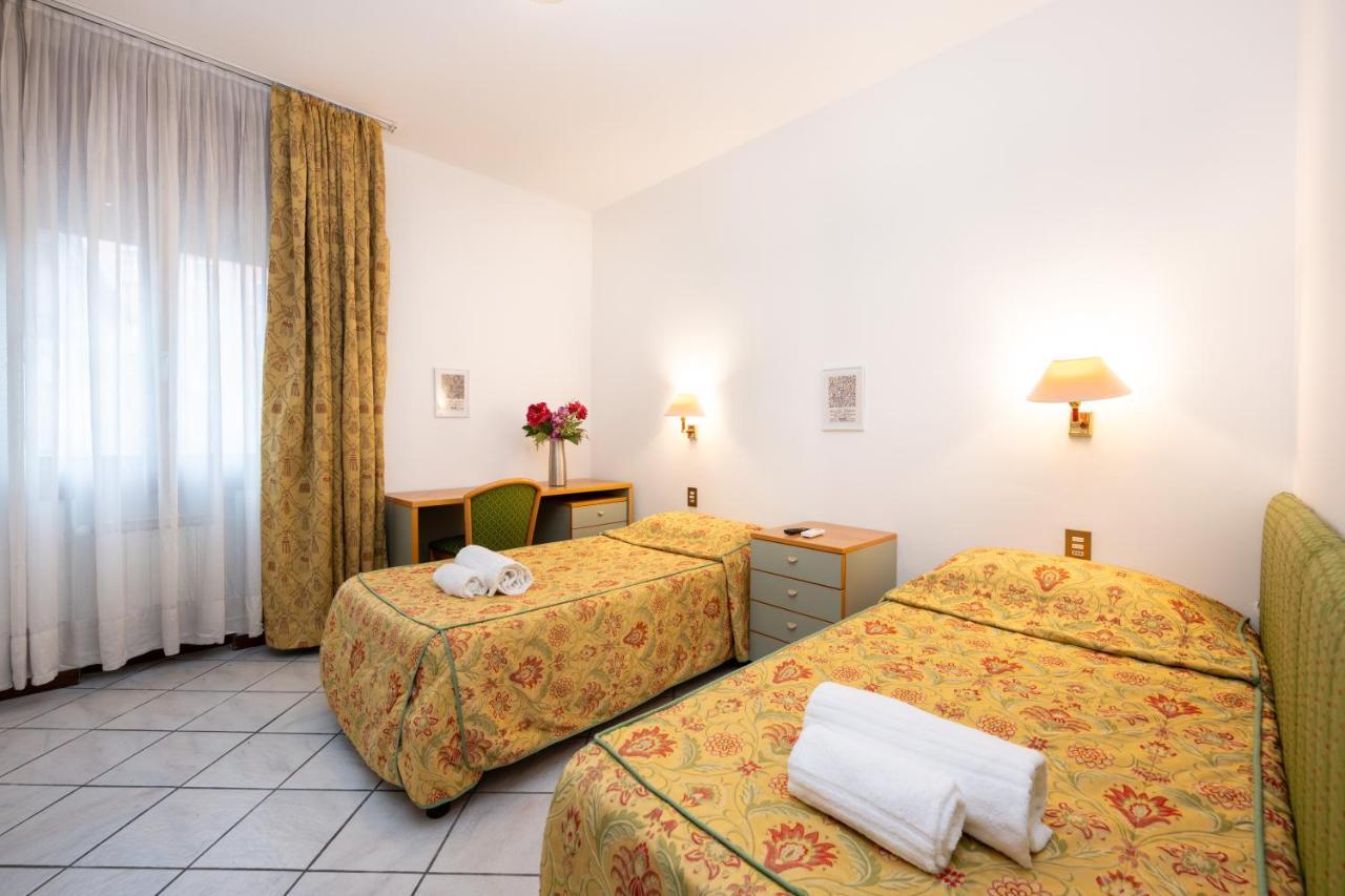 Camelia Rooms Venice Guesthouse メストレ エクステリア 写真