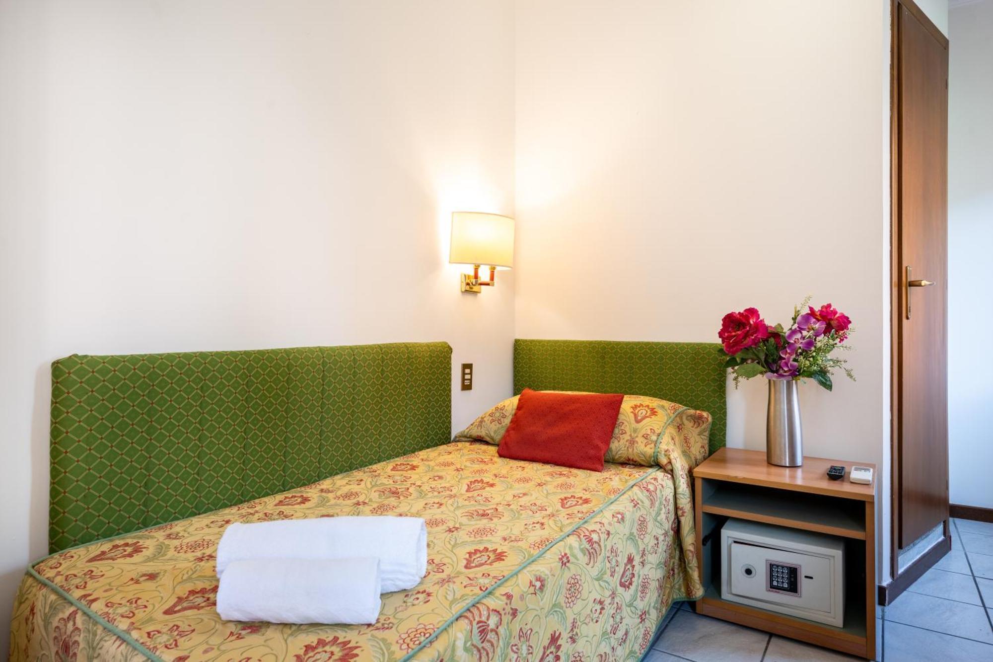 Camelia Rooms Venice Guesthouse メストレ エクステリア 写真